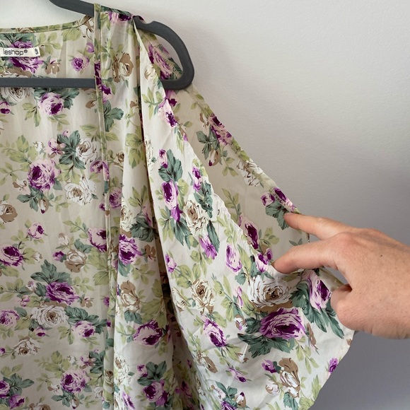 Floral kimono with open shoulders coverup - Picture 3 of 3